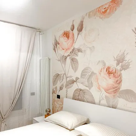 Matteucci 18 Centro Storico Appartamento *