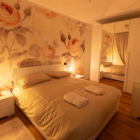 Matteucci 18 Romanticismo Bizantino In Centro Storico דירה