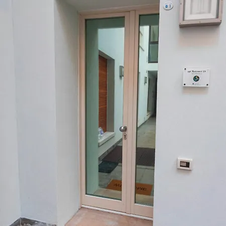 Matteucci 18 Romanticismo Bizantino In Centro Storico * ראבנה